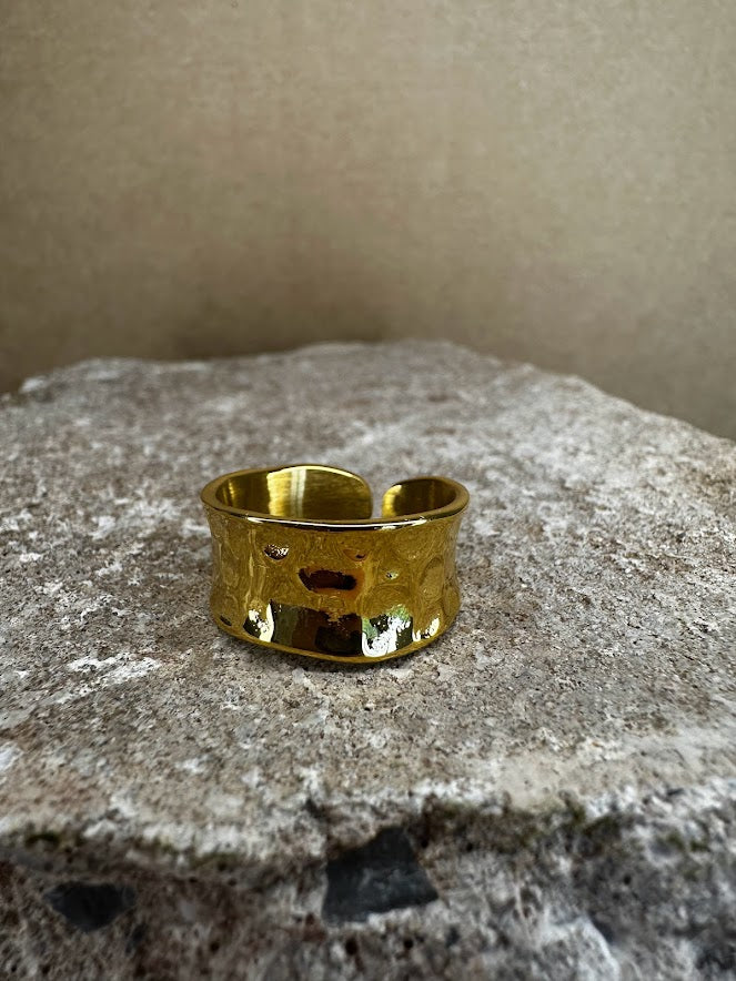 Hammered Design Ring