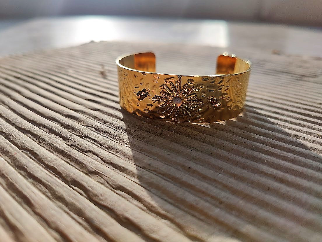 Hammered 18k Gold Plated Bangle