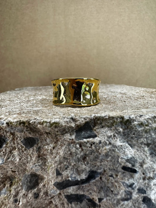 Hammered Design Ring